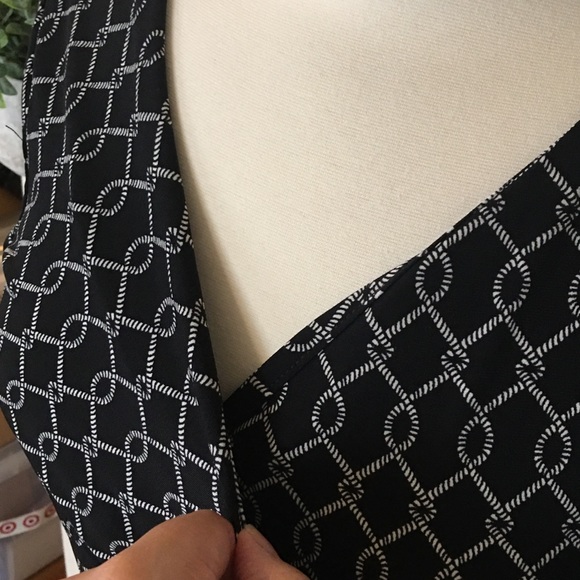 ‼️SOLD‼️Motherhood Maternity Wrap Dress - Picture 5 of 13